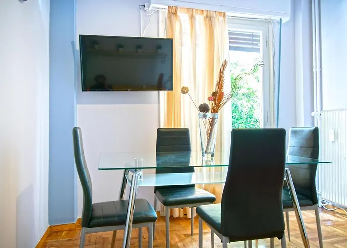 Cozy Flat In Heart Of Acropolis